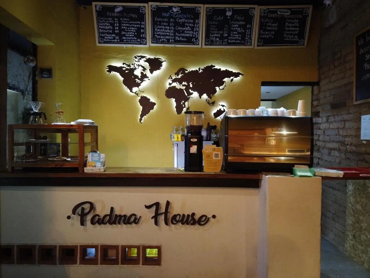 Padma House Hostel & Cafe Cali Colombia